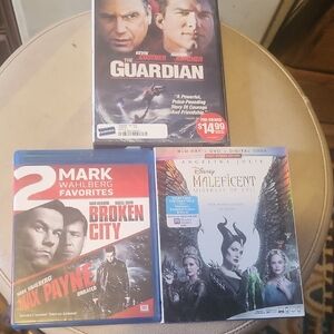 Disney Maleficent: Mistress of Evil Blu-ray with Blue Cover